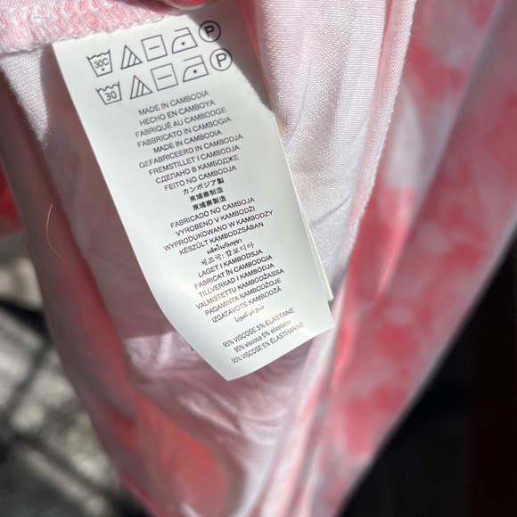 Michael Kors Pink & White Monogram Tie Dye Hooded Short Sleeve Dress - Picture 16 of 16